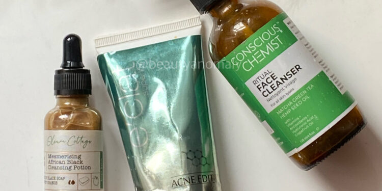Top 5 Cleansers for Oily Acne-Prone Skin